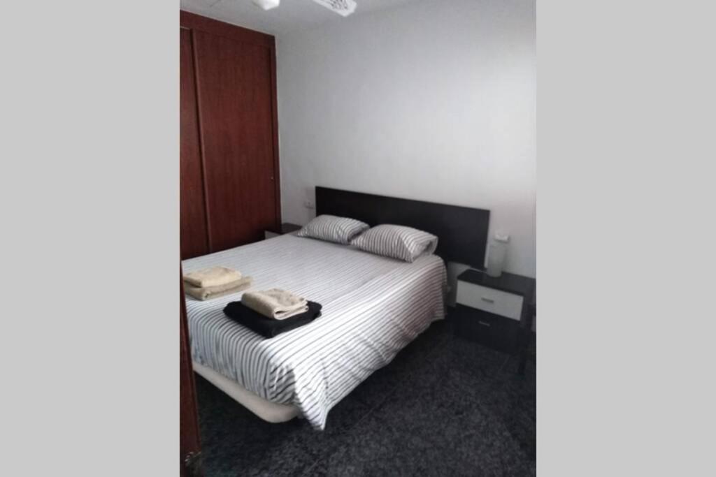 Cosy Two-Bedroom Apartment In The Centre Of El Medano Εξωτερικό φωτογραφία